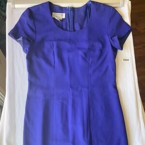 Atrium Women’s Short Sleeve Crew Neck Knee-length Dress size 8, Royal Blue